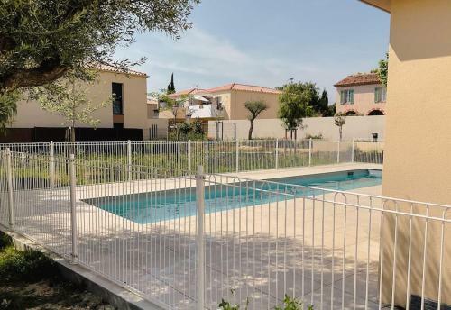 Apartamento Appartement Type Industriel Dans Cadre Proven�al