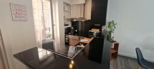 La Maison De Lily Au C?ur De La Cit� M�di�vale