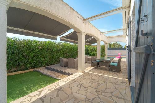 Villa Agate By Precious Houses