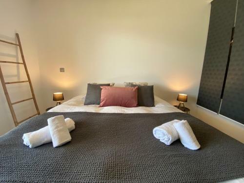 Apartamento Lake & Mountain View - Piscine, Parking, Terrasse