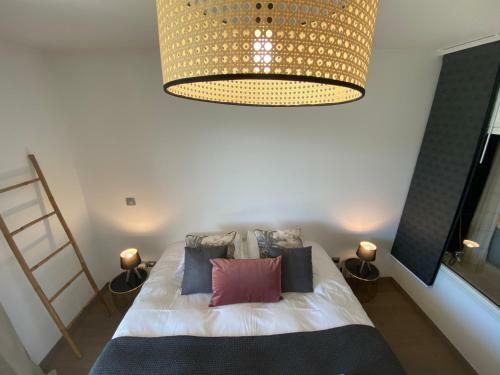 Apartamento Lake & Mountain View - Piscine, Parking, Terrasse