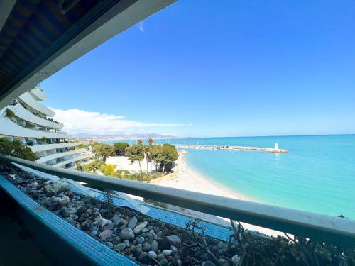 Apartamento Marina Baie Des Anges App 3 Bedrooms