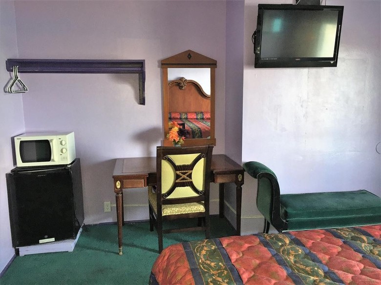 Walden Motel