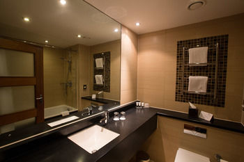 The Cheltenham Chase Hotel - Qhotels