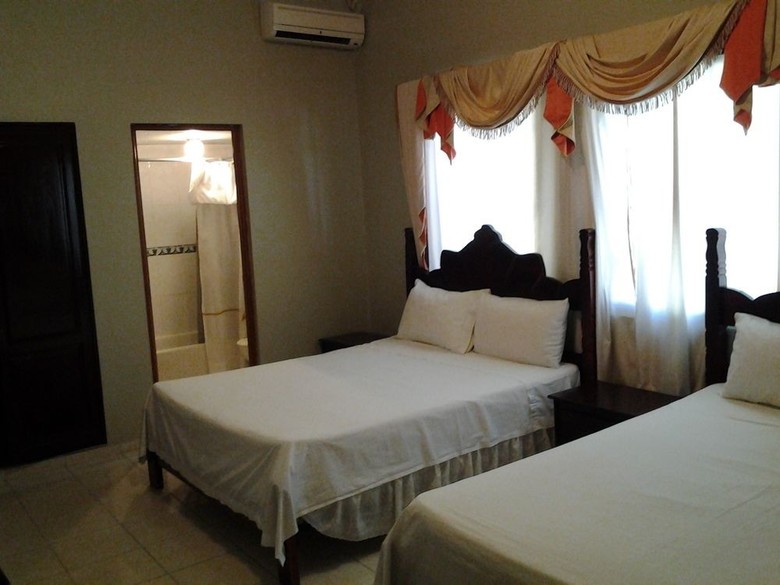 Green House Hotel