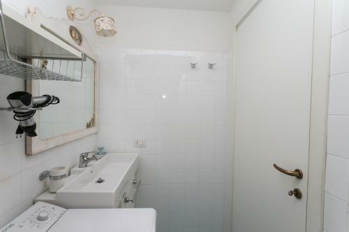 Apartamento N233 - Numana, Bilocale In Residence Con Piscina