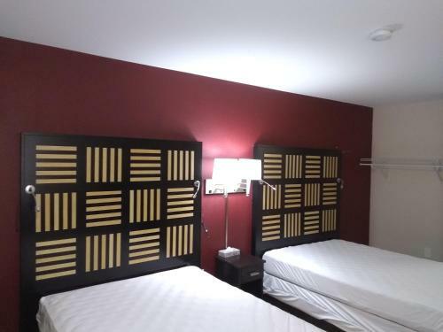 Motel Red Crown Inn