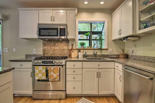 Lovely Ocean Pines Home With Loft And Pool Access
