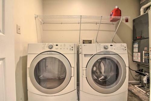 Lovely Ocean Pines Home With Loft And Pool Access