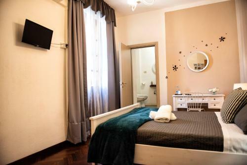 Hostal Corso 151