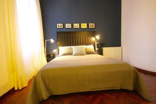 Hostal Corso 151