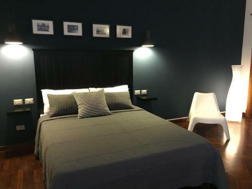 Hostal Corso 151