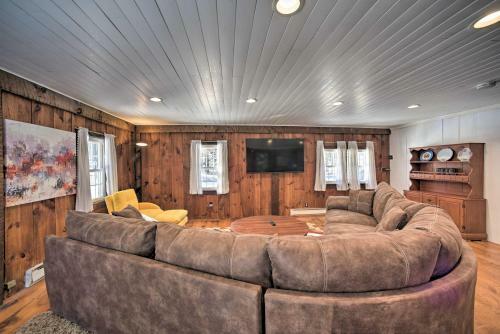 Cozy Great Barrington Home About 1 Mi To Ski Resort!