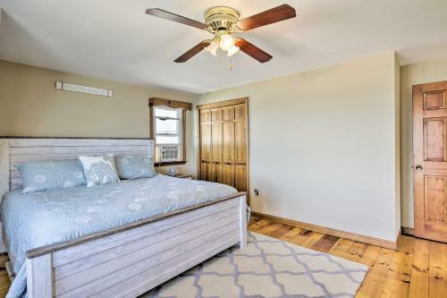 Oceanfront Cape Cod Home With Porch, Yard And Grill!