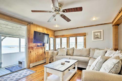 Oceanfront Cape Cod Home With Porch, Yard And Grill!