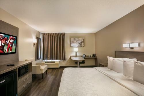 Hotel Red Roof Inn Plus+ Boston - Logan