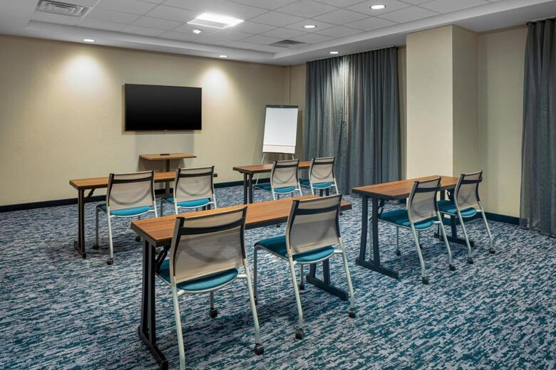 Hotel Fairfield By Marriott Inn & Suites Somerset