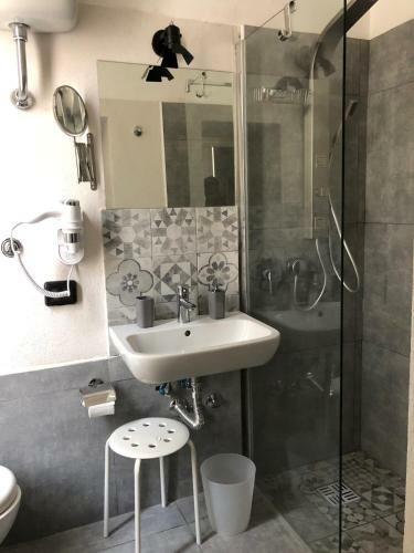 H Rooms Boutique Hotel
