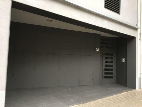 Apartaments Y Habitacions Entre Volcans