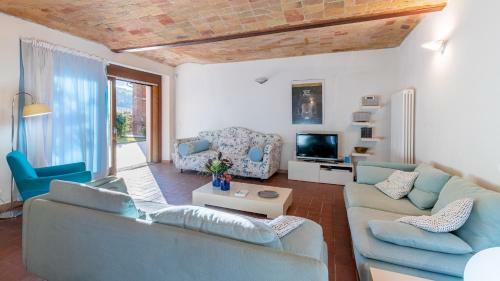 Villa Cascina La Valle 10&2