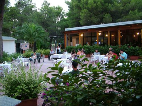 Camping Village Riva Dei Greci