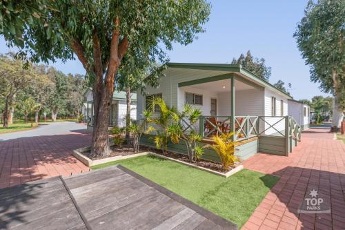 Mandurah Caravan And Tourist Park
