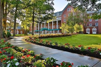 Hotel Gideon Putnam Resort & Spa