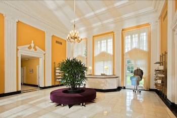 Hotel Gideon Putnam Resort & Spa