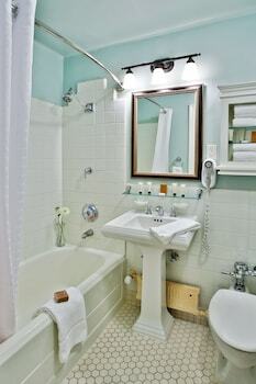 Hotel Gideon Putnam Resort & Spa