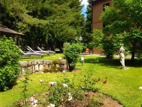 Hotel Lh Albergo Il Picchio
