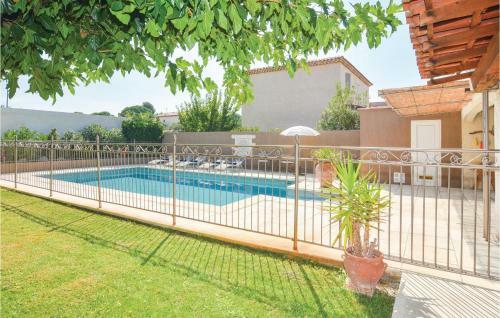 Four-bedroom Holiday Home In Fourques