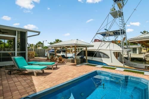 Yellowtail Retreat