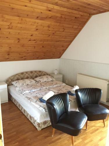 Villa Sebesty�n Apartments