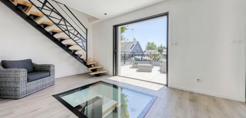 Villa Ref 026 Maison Moderne Avec Belles Prestations Piscine Et Jacuzzi � Arzon