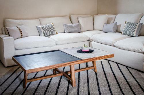 Apartamento Moderno Depto. De 2 Rec�maras A Pasos De La Playa