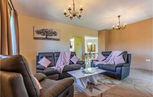 Awesome Apartment In Pula With Wifi And 5 Bedrooms