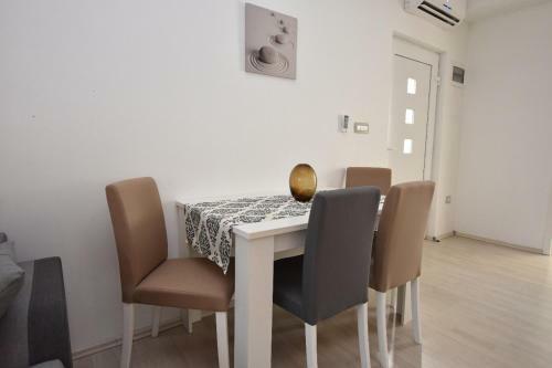 Apartment Nevenka 2119