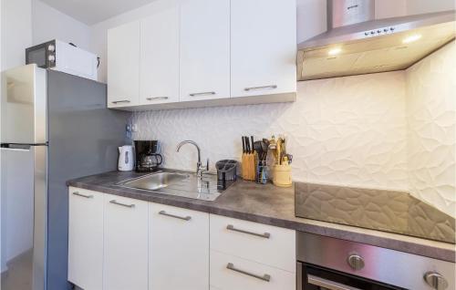 Nice Apartment In Pula With Wifi And 2 Bedrooms