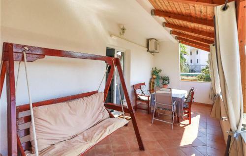 Amazing Apartment In Trogir With 2 Bedrooms