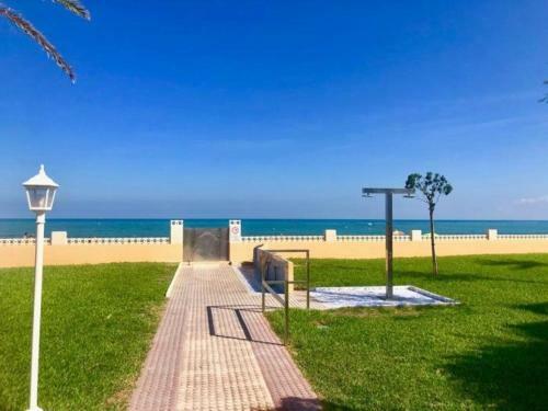 Apartamento Alojamiento Acogedor Con Terraza Y Jard�n