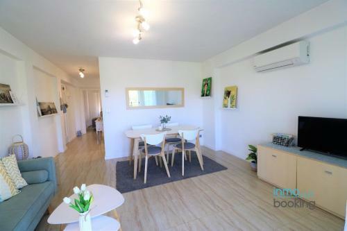 Apartamento Hawai , Climatizado, Para Disfrutar De La Playa