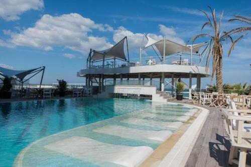 Apartamento White Tower Studio Deluxe Mamaia Summerland