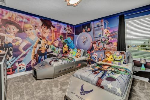 Scream Luxury Champion Gates Sleep 22