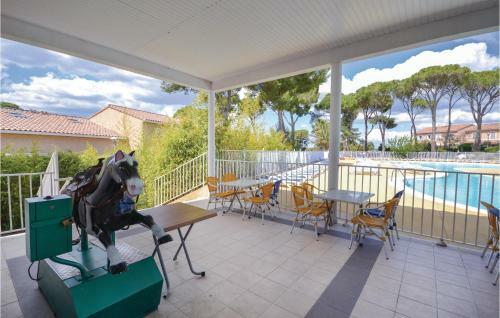 Two-bedroom Holiday Home In Calvisson