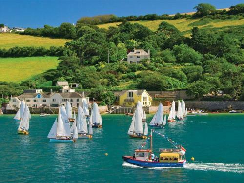 3 Combehaven