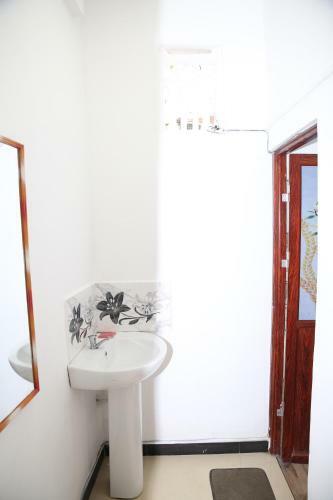 Hostal Rathnapala Guest