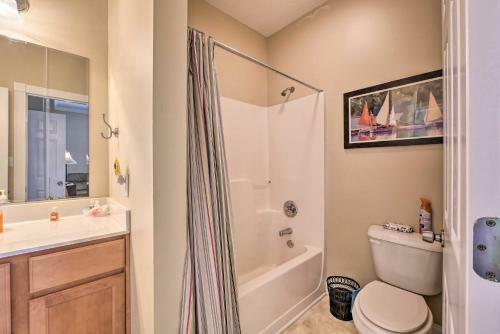 Waterfront Weiss Lake Getaway With Dock And Patio!