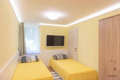 N�-ko Apartmanh�z
