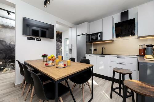 Deluxe Apartment Milazzi With Terrace