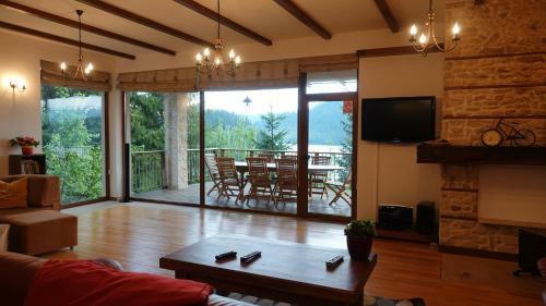 Belis -best View Of The Lake